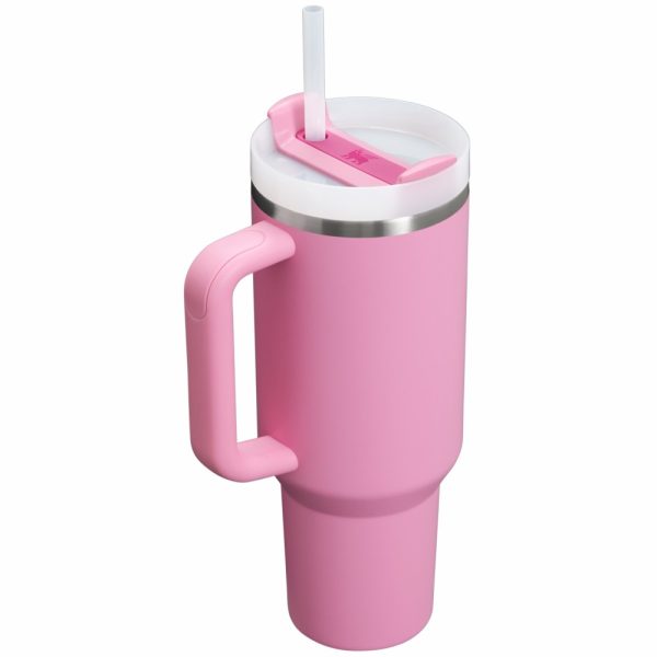 Meadow Stanley The Quencher H2.0 Flowstate™ Tumbler Valentine’s Day